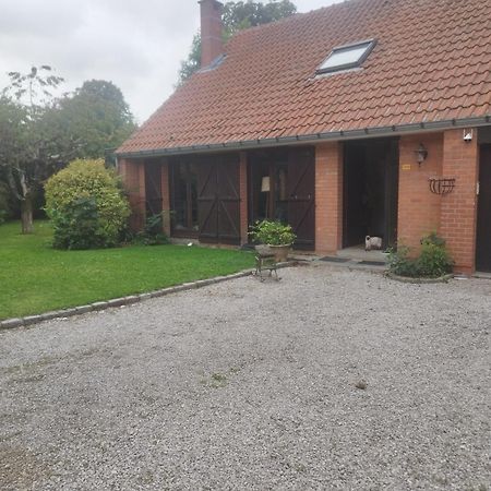 Bed and Breakfast Au Pied De Lila Exterior foto